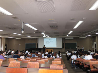2023筑波大学１日体験化学教室_写真1.jpg